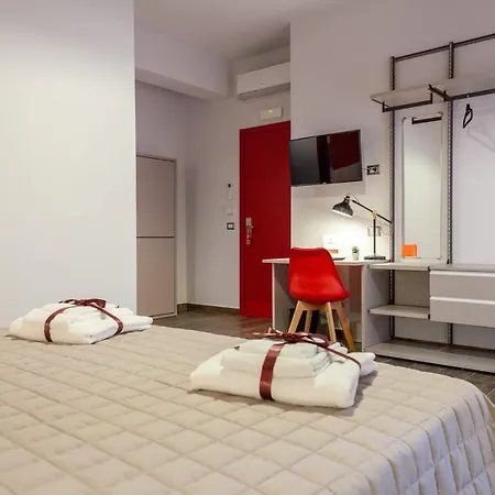 Πανσιόν Five 4*